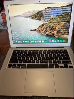 Apple MacBook