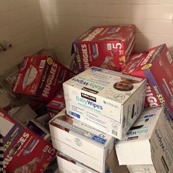 Huggies Size 3, Baby Shoes / Clothes 