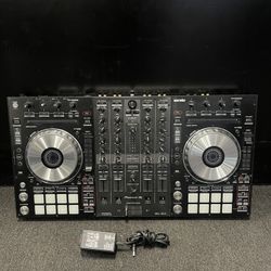 Pioneer DDJ SX3 Serato DJ Controller W/ Power Cable 
