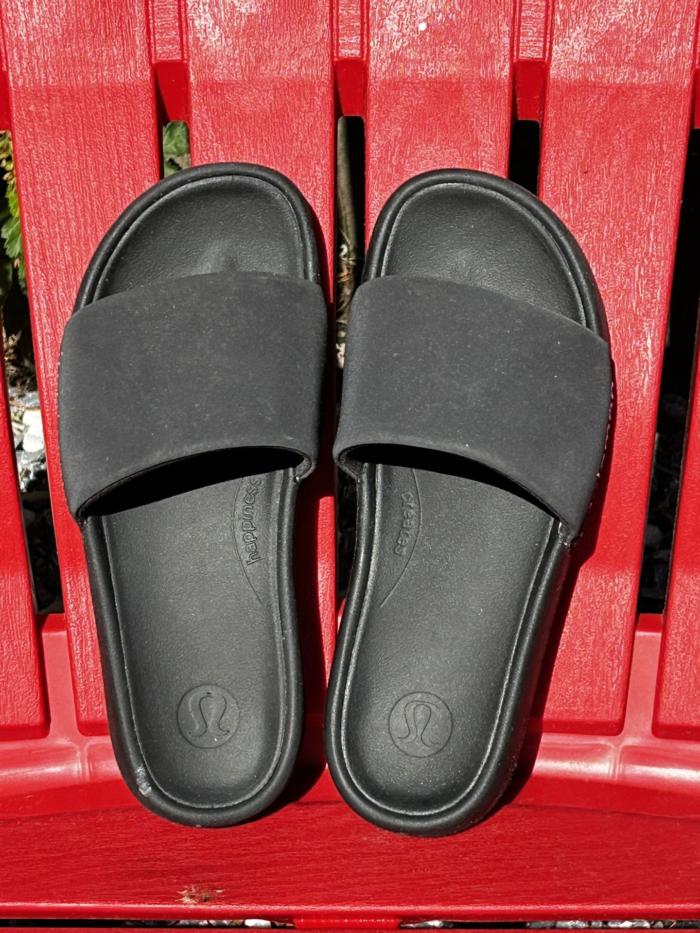 Lululemon Slide Size 7
