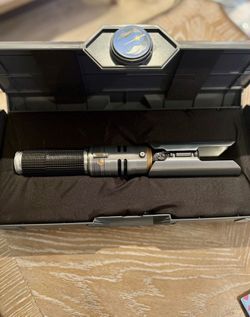 Disney Star Wars Galaxy Edge Cal Kestis Legacy Lightsaber Hilt and Blade