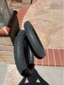 Kenda 20x4 tires