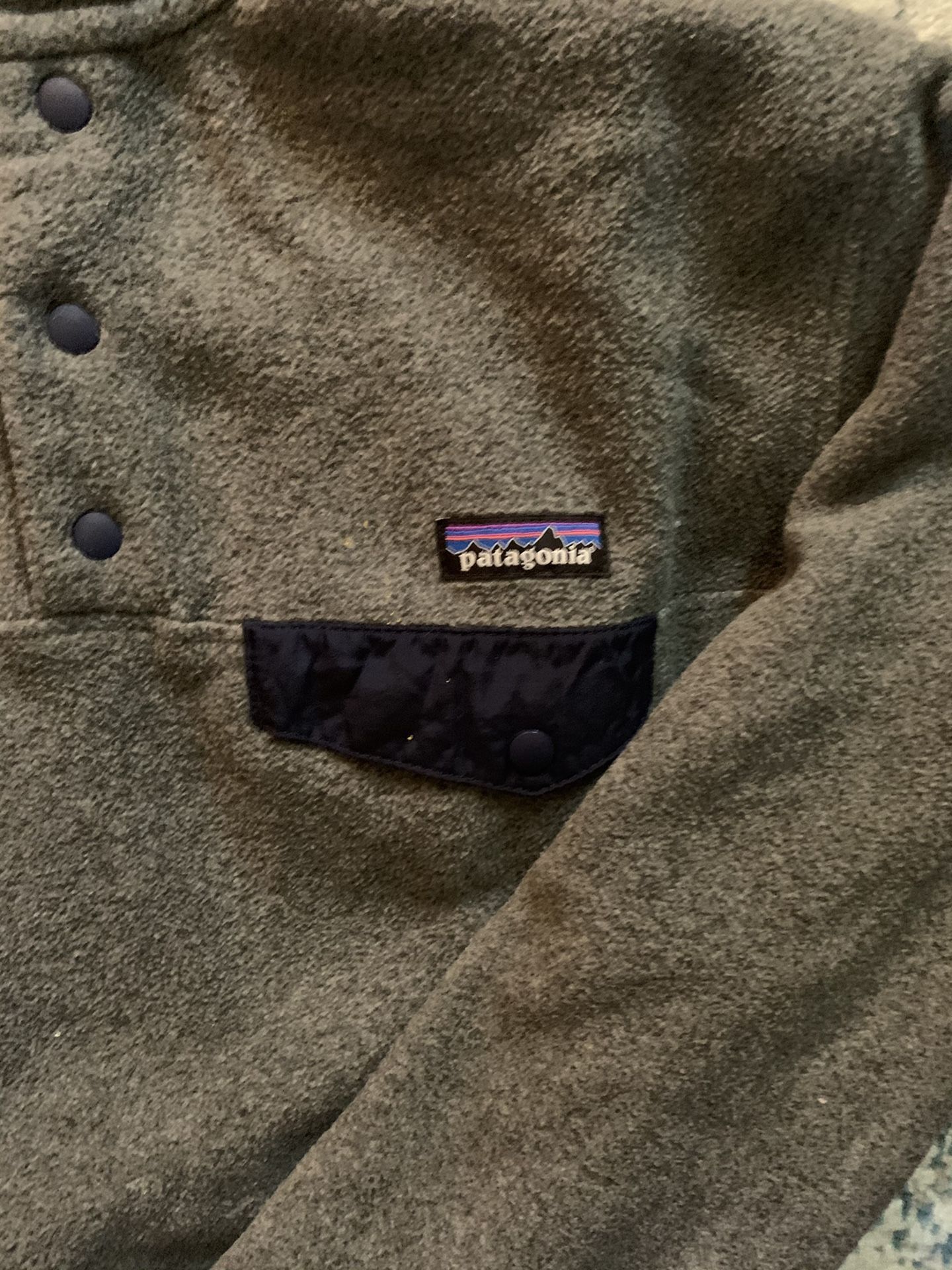Patagonia pull over