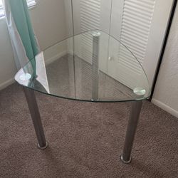 Beautiful Glass End Table 💎