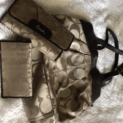 Coach Purse And Wallet 
