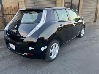 2011 Nissan leaf