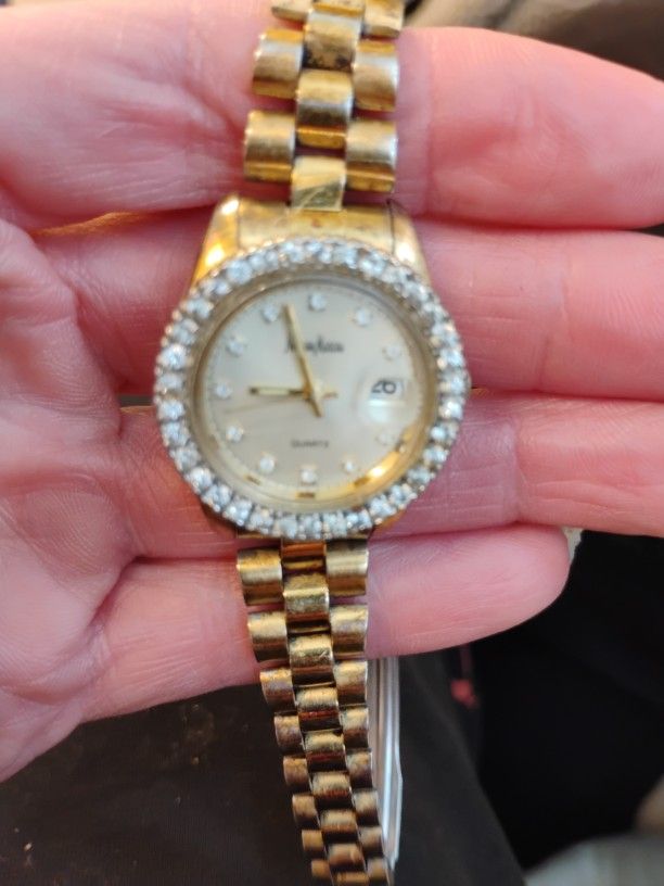 Neiman Marcus Women's  VINTAGE Gold Tone Watch