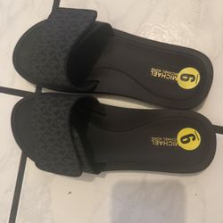 sandals  michael kors  size 9