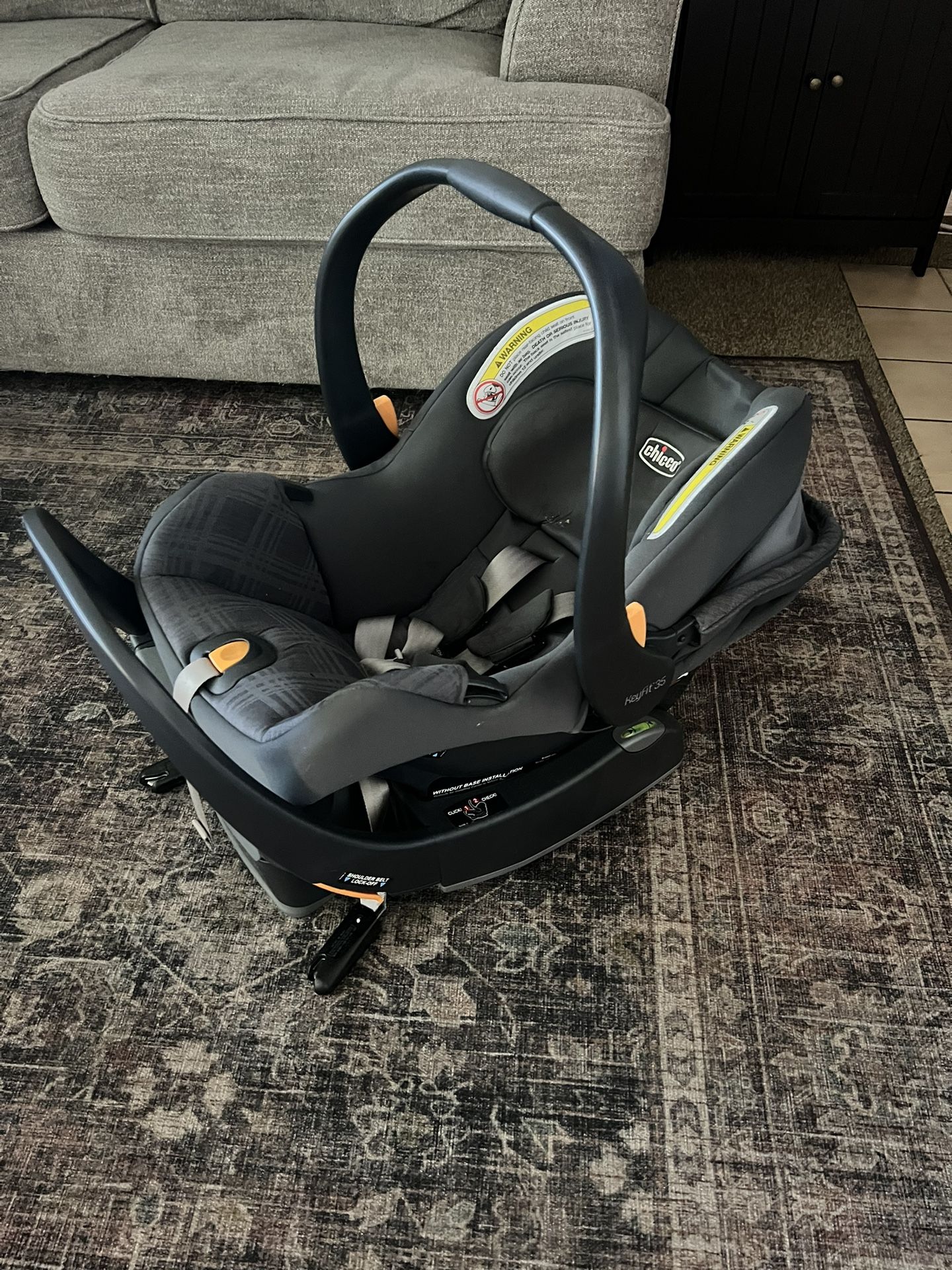 Chicco Keyfit 35 Infant Car Seat And Base, $30
