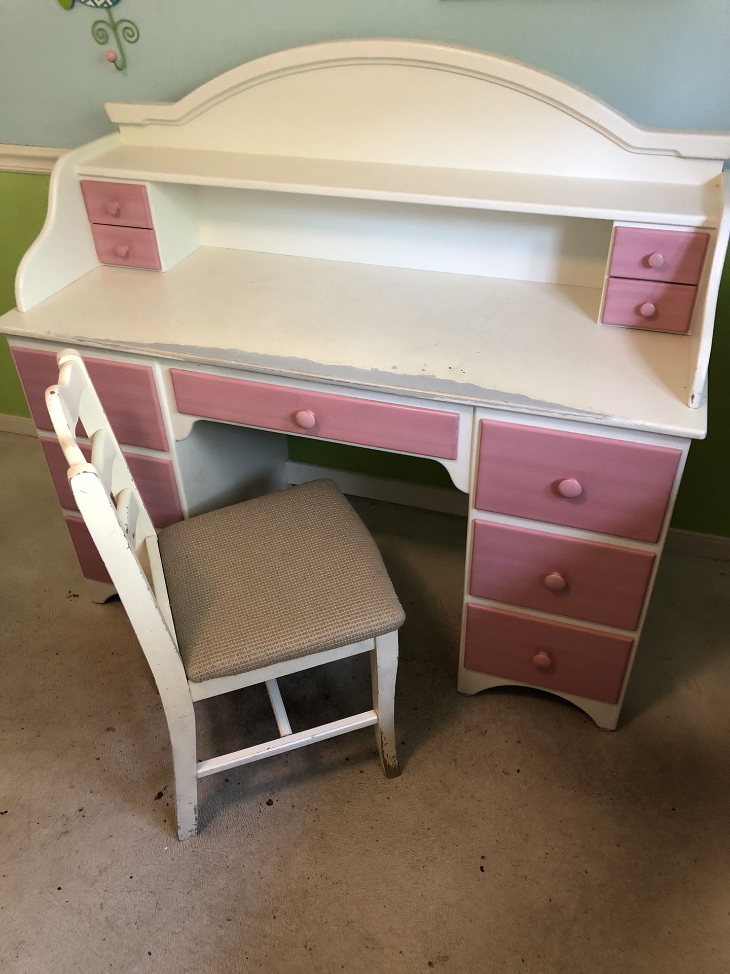 Desk / Craft Table / Sewing Table