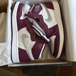 Bordeaux Jordan 1