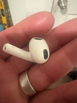 Apple AirPods Pro Right Earbud