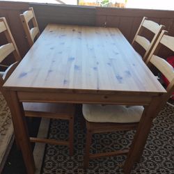 Table And Chairs 