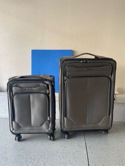 2 Pieces Samsonite luggage