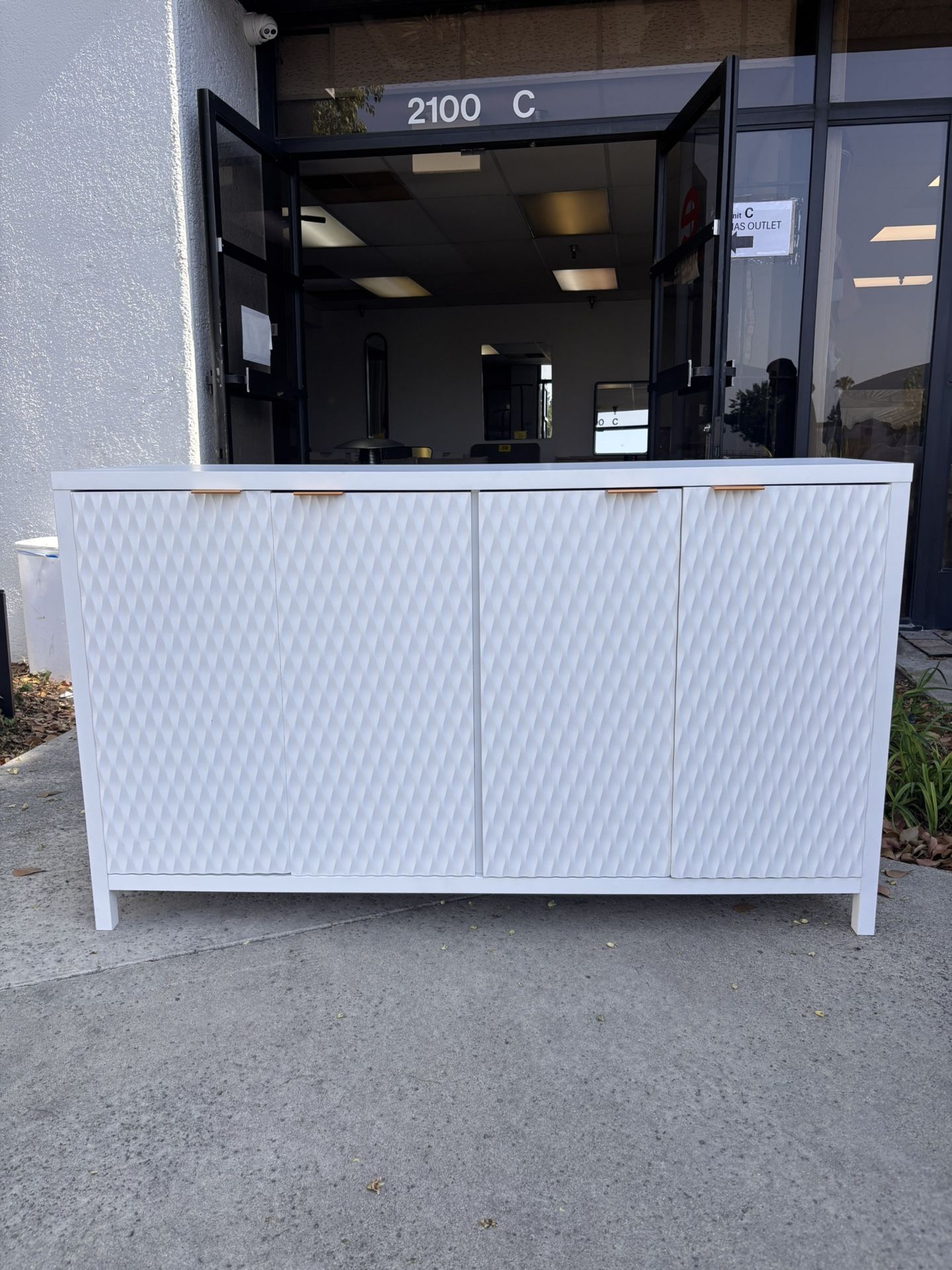 $85.00!!! New Wooden Buffet Cabinet w/ Adjustable Shelves Storage Accent Cabinet Entryway Console Table Living Room