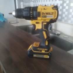 DeWalt Drill 