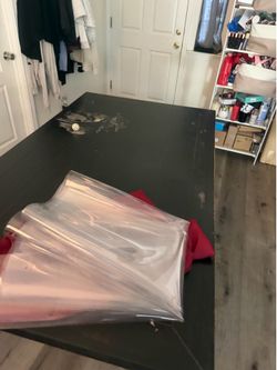 Dining room table