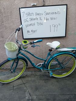 Huffy Southwind 7-Speed Women's Cruiser Bike 26"