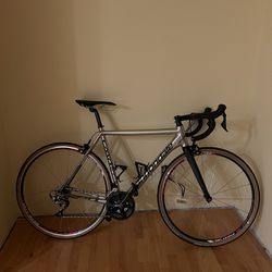 Cannondale CAAD 10 With 105 Groupset Size 54cm