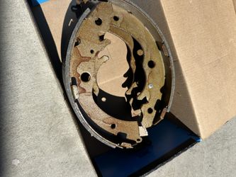 Brake Shoes  Rear  Set