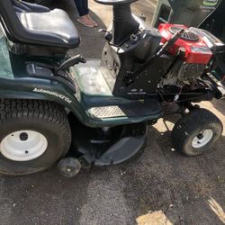 Kraftman Lawn Tractor 