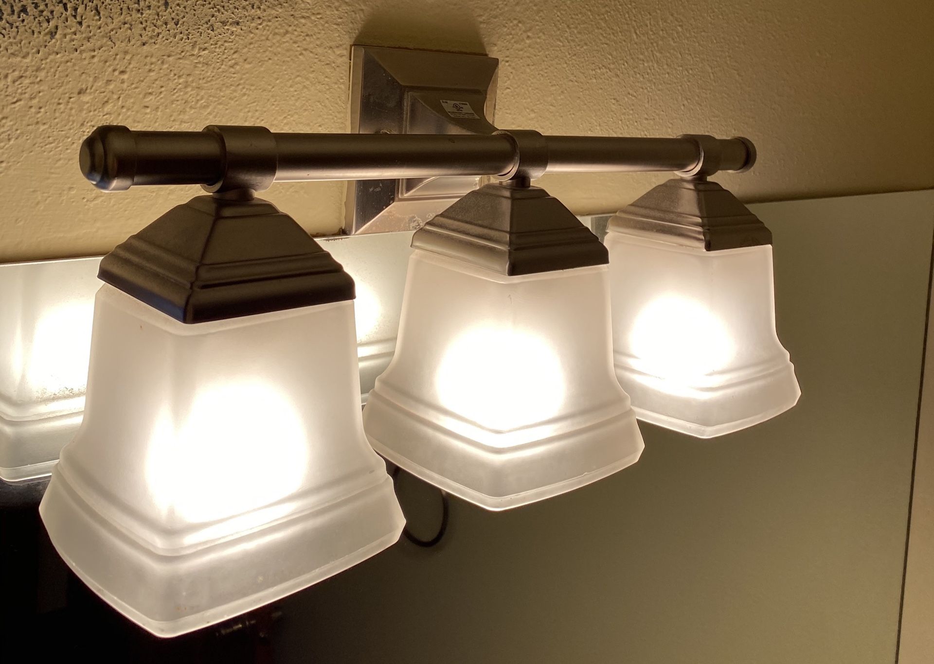Wall lamps