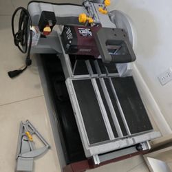 Chicago Electric Power Tools 2.5 hensepower.10"industrial title/bick Saw 4000 RPM 120VAC/15A item 62