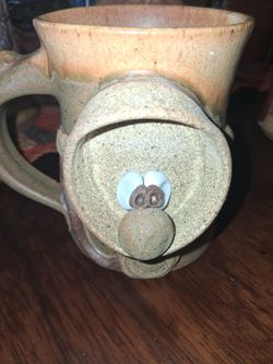 3 unique faces mugs