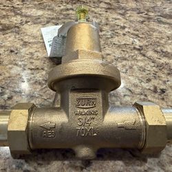 Zurn Wilkins pressure reducing valve
