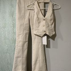 New Zara Flared Jeans And Vest 