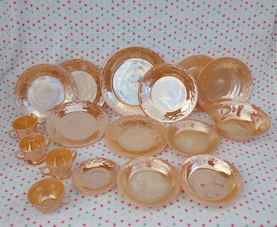 VINTAGE Peach Luster Fire King Lot Of 17 Pieces Laurel Leaf Teacup Set + Dinner