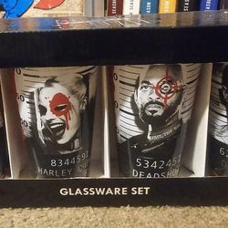 Collectors Marvel DC Cup Sets