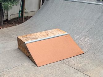 Keen Ramps Skateboard  Ramp transition ledge