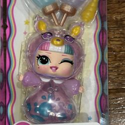 L.O.L. LOL Surprise! Unicorns Tots Dolls Display - Make An Offer 