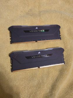Corsair 32gb ddr 4 Ram 3600 CL18