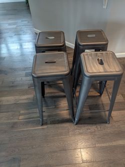 Set of four bar stools