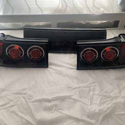 90to94 Dsm Carbon Fiber Taillights 