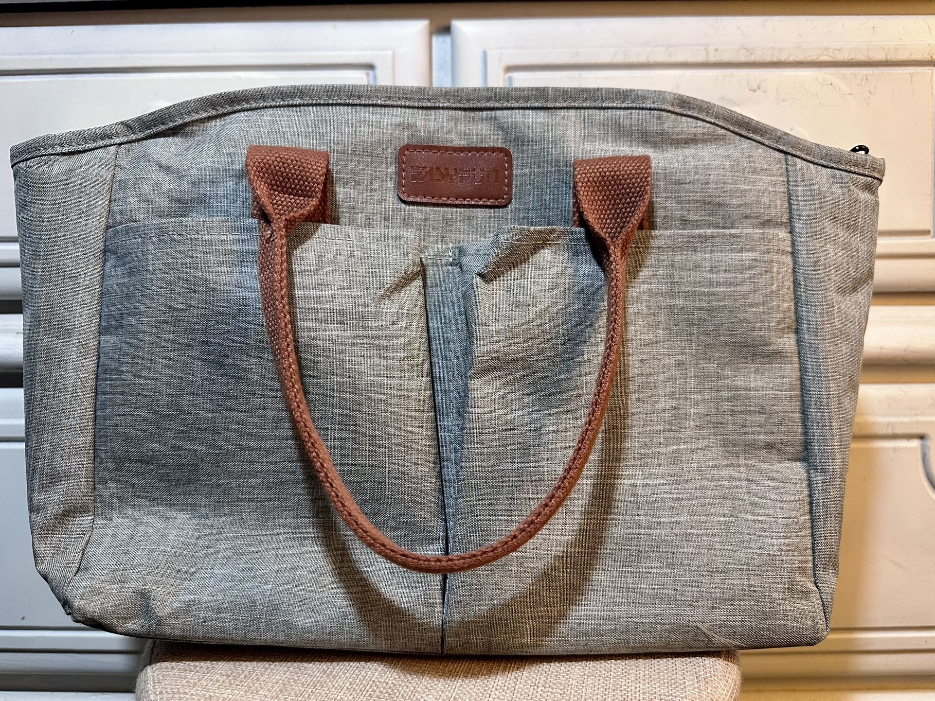 Insulated Lunch Bag with Front & Back Pockets