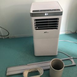 Royal Sovereign 10,000 BTU Portable Air Conditioner 