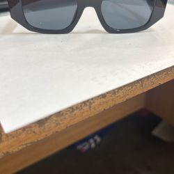 Prada Sunglasses Black