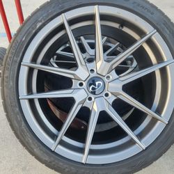 19"new Staggerd INFINITI Q50 Wheels With New Tires 