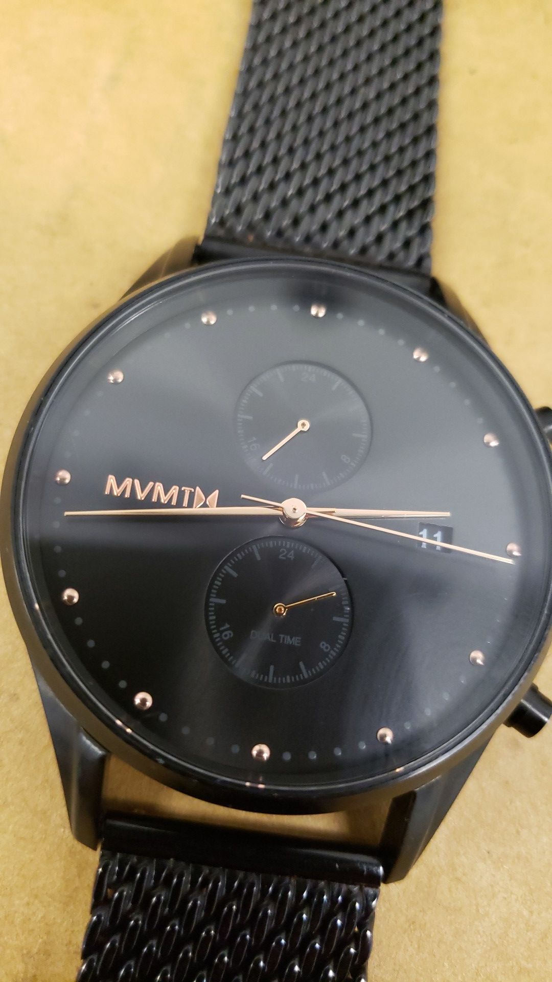 Movement Mvmt Voyager watch