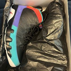 Air Jordan 9 Retro “Dream It Do It” Size 11