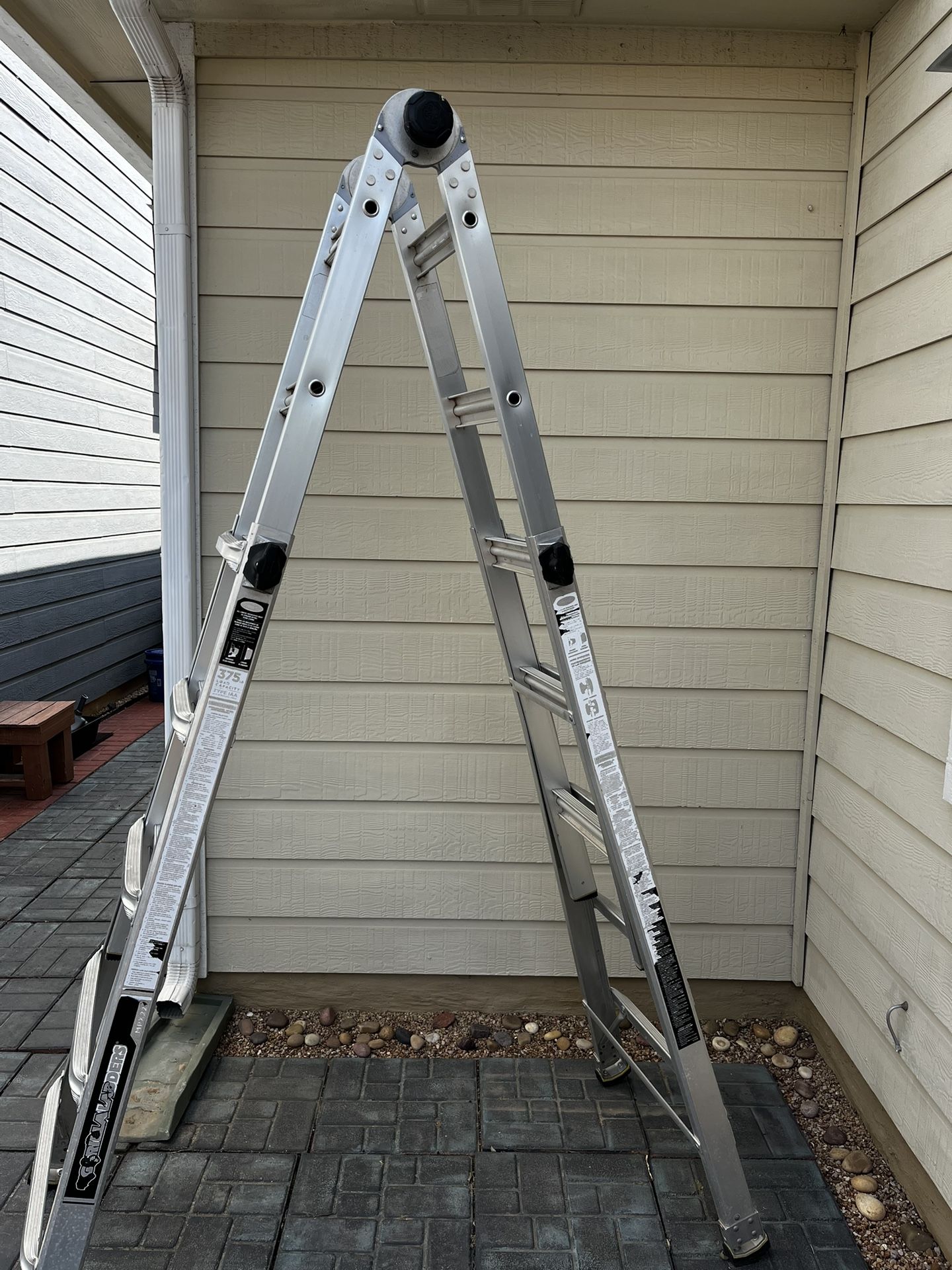 Gorilla 22’ Reach Multi positional Ladder
