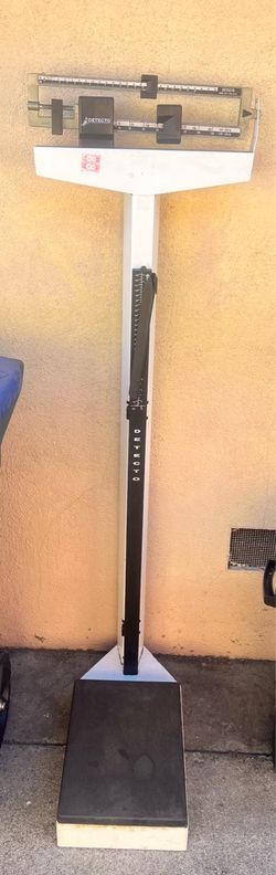 Detecto Physician Balance Beam Scale with Height Rod