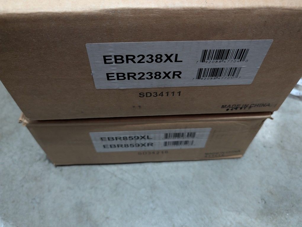 NEW Slotted & Drilled Rotors – 2005 Mercedes C230 Kompressor