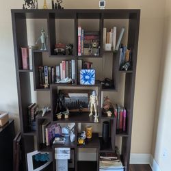 Geometric Bookcase / Bookshelf 71.2 H* 46.5 W
