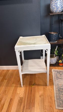 FREE Little Side Table