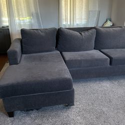 Section 2 Piece couch (used) 