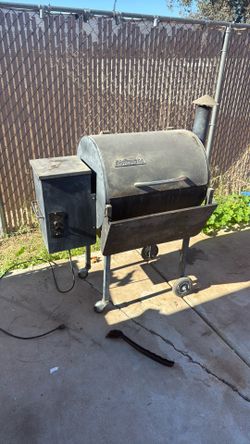 Traeger Smoker Grill
